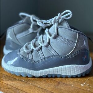 Jordan Kids Gray and White Sneakers